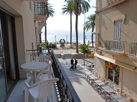 Apartment Primer De Maig Sitges Esterno foto